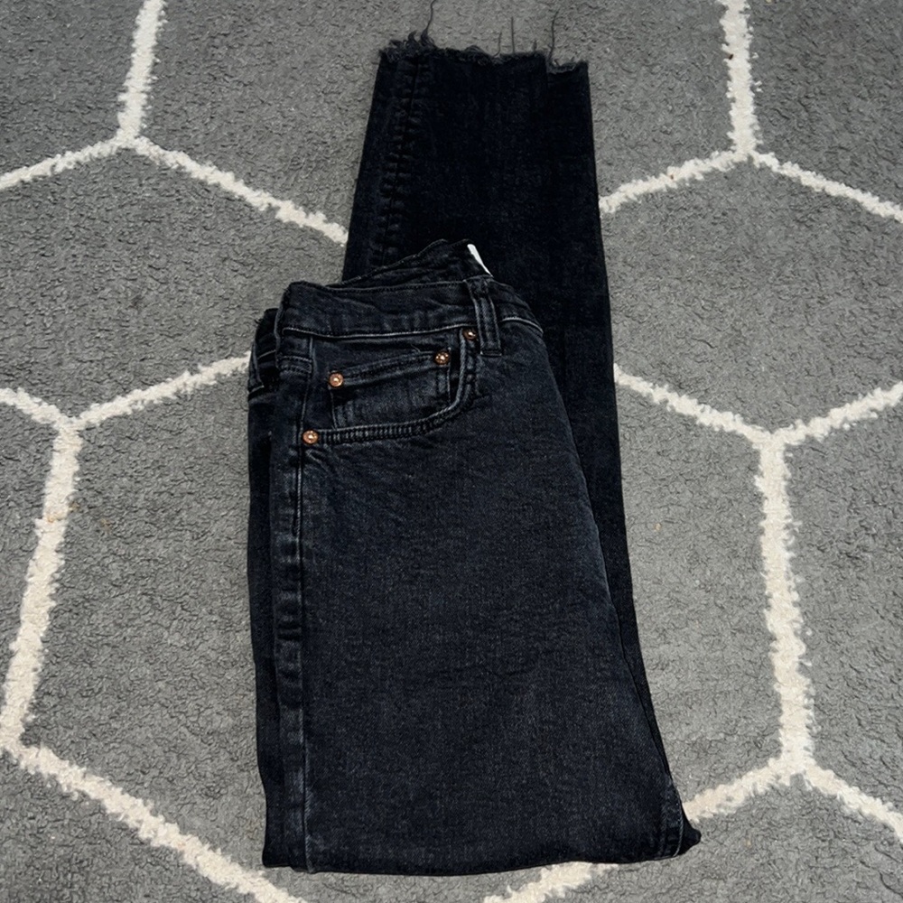 We The Free Black Distressed Knees Raw Hem Button Fly Skinny Jeans Size 28